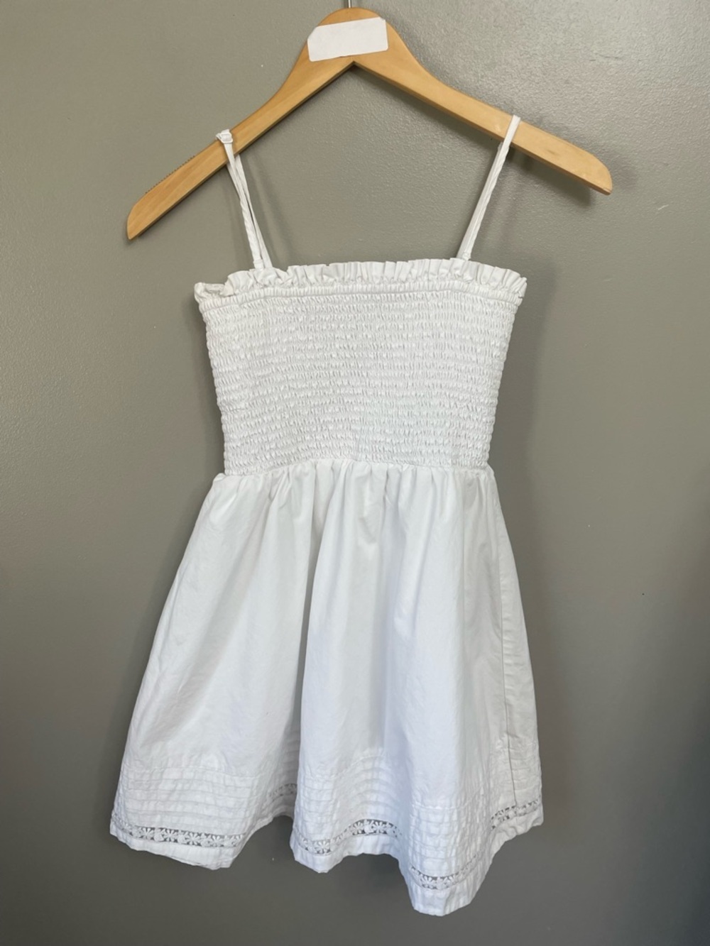 American Eagle XS smocked white mini dress beach coastal adjustable straps